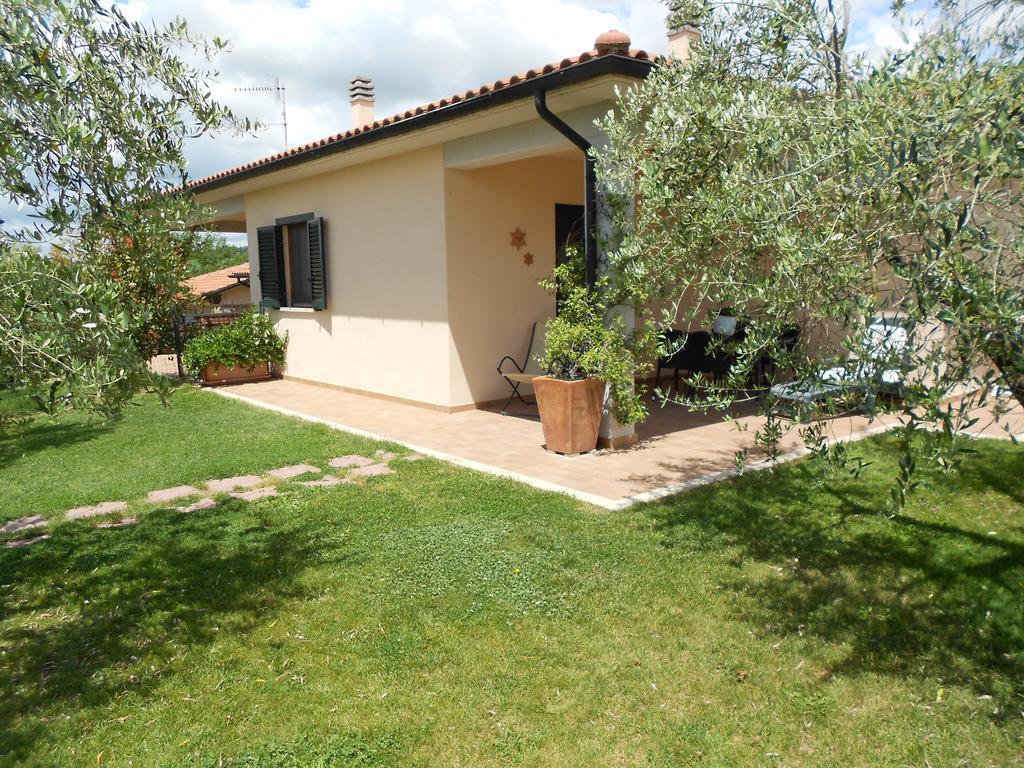 Poggio Degli Olivi Casa de hóspedes Saturnia Exterior foto